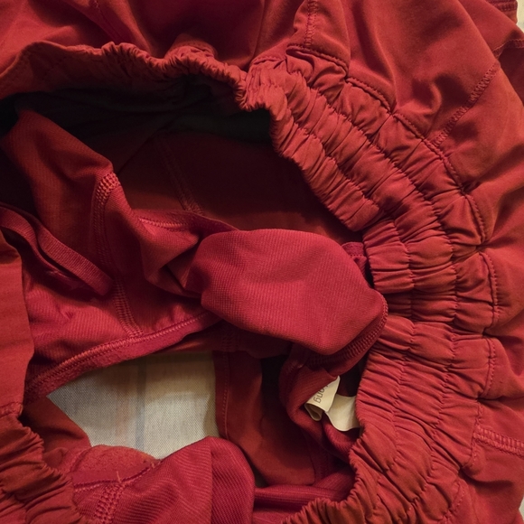 LULULEMON - Picture 7 of 9